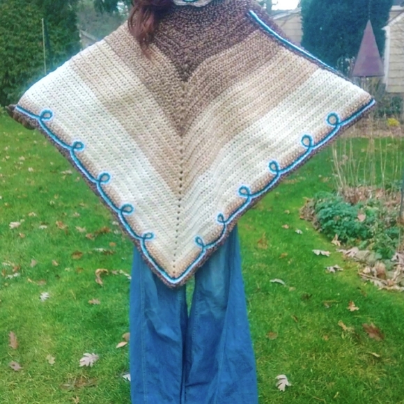 Vintage Handmade Native American Bohemian Hippie Oversized Poncho - Picture 3 of 11